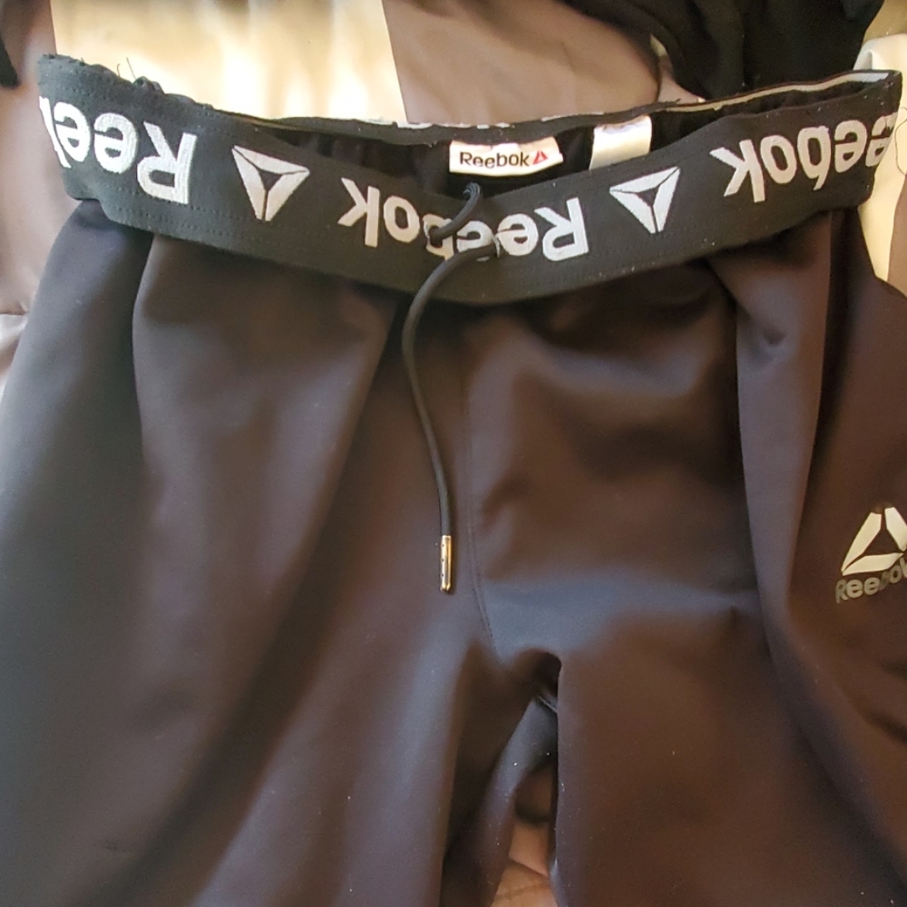Sweats - Picture 2 of 4